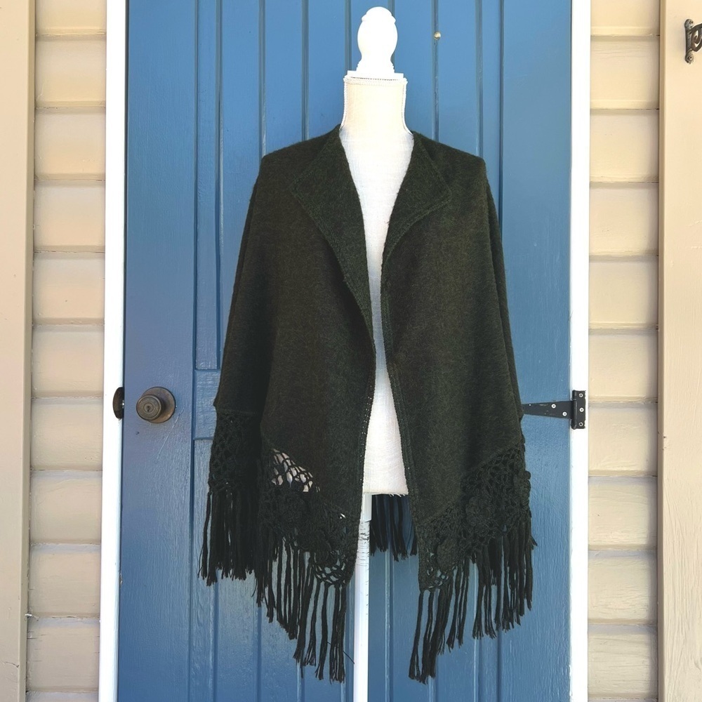Alpaca Camargo Open Front Embroidered Peruvian Cape Poncho Fringe One Size